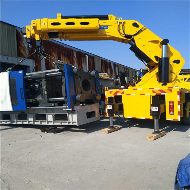 利州优质大吨位随车吊出租服务，助您高效施工