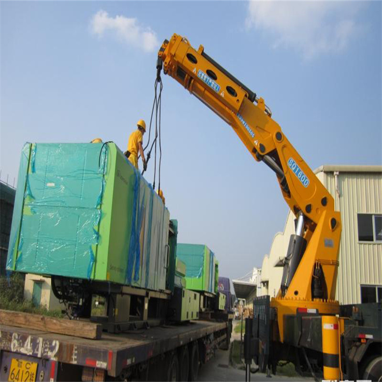 利州100吨折臂吊出租大概多少钱