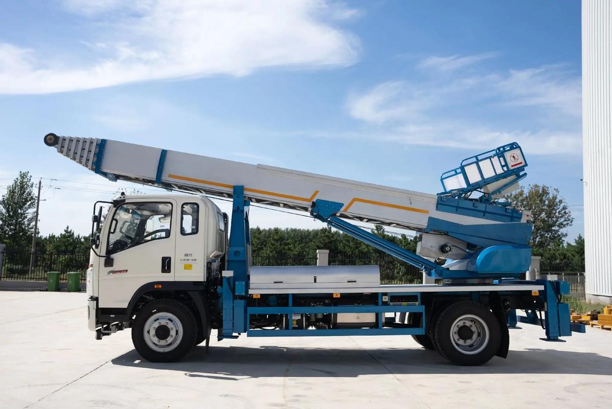 利州云梯上料车租赁费用