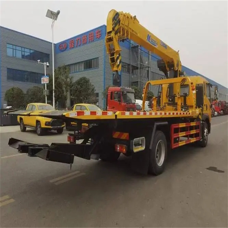 利州附近小随车吊出租电话，轻松解决搬运烦恼